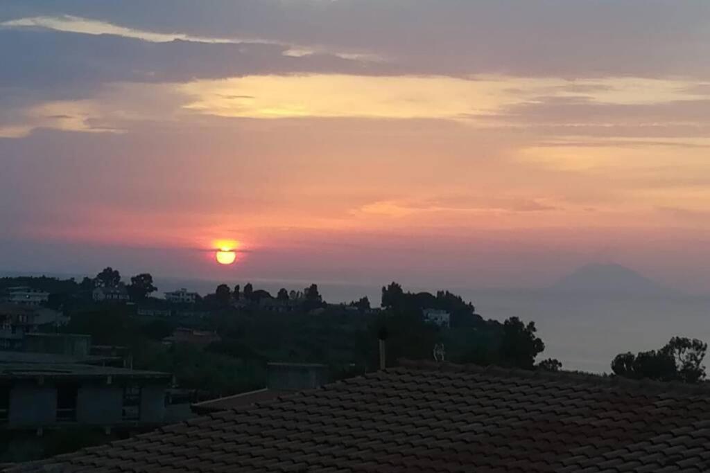 Appartamento Orizzonte Stromboli Tropea Exteriör bild