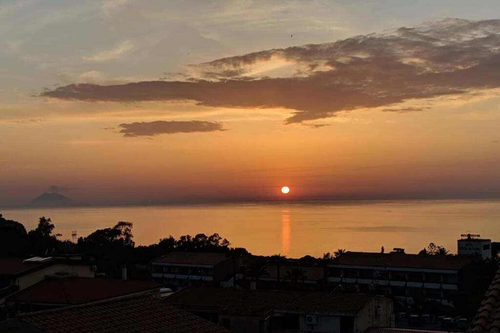 Appartamento Orizzonte Stromboli Tropea Exteriör bild