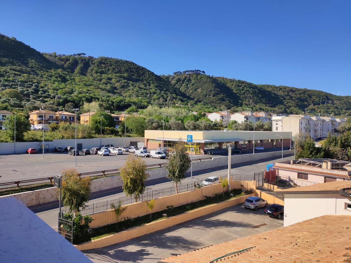 Appartamento Orizzonte Stromboli Tropea Exteriör bild
